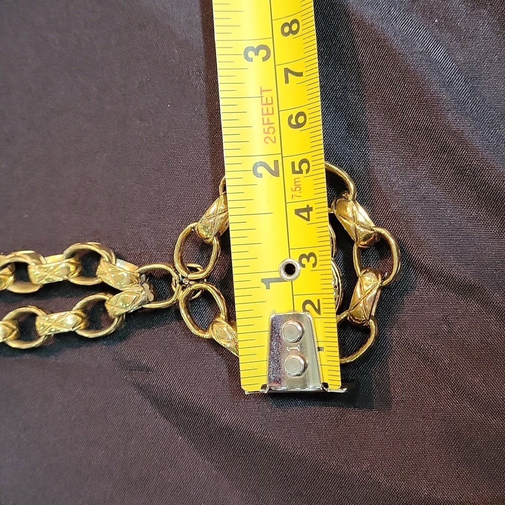 Chanel Vintage Double Chain Large CC Medallion Necklace - Picture 14 of 17